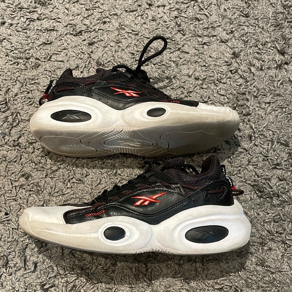 Reebok iverson question low